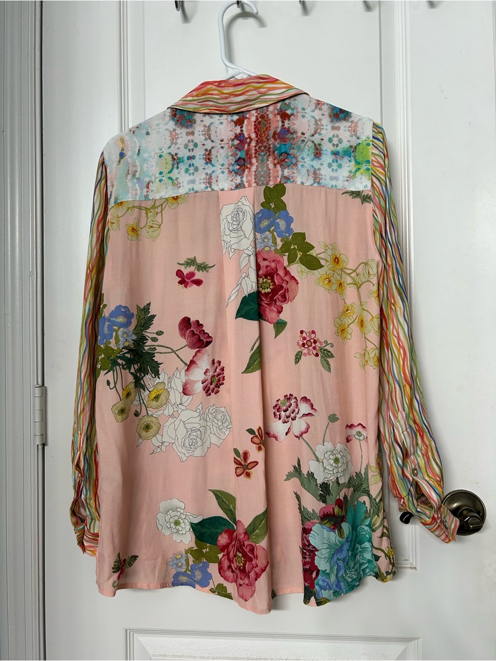 John Mark Colorful Blouse Top Small - Picture 9 of 10